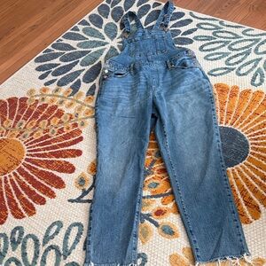 Universal Thread Overalls size 8/29
